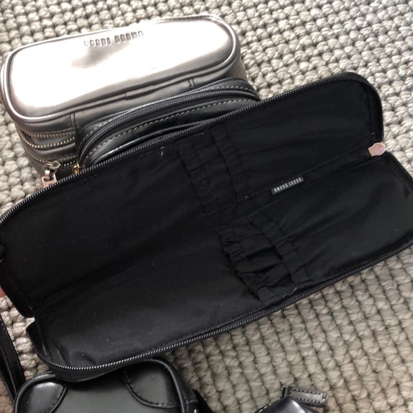 Selling all 6 Bobbi Brown make up pouches - Picture 5 of 7